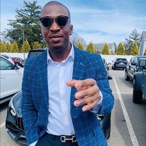 Meet your Posher, Felix